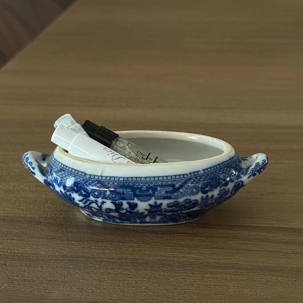 Vintage Blue & White Sugar Bowl / Trinket Dish – Ceramic with Handles
